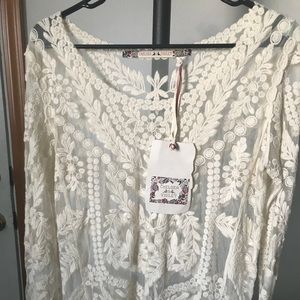 Chelsea & Violet ivory lace top